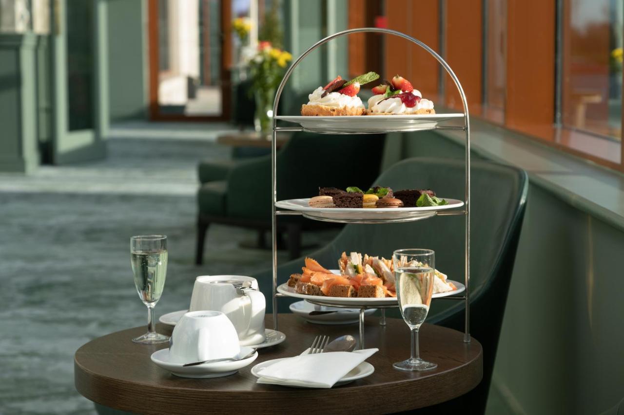 Mcwilliam Park Hotel 클래어모리스 외부 사진