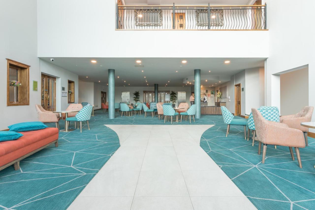 Mcwilliam Park Hotel 클래어모리스 외부 사진