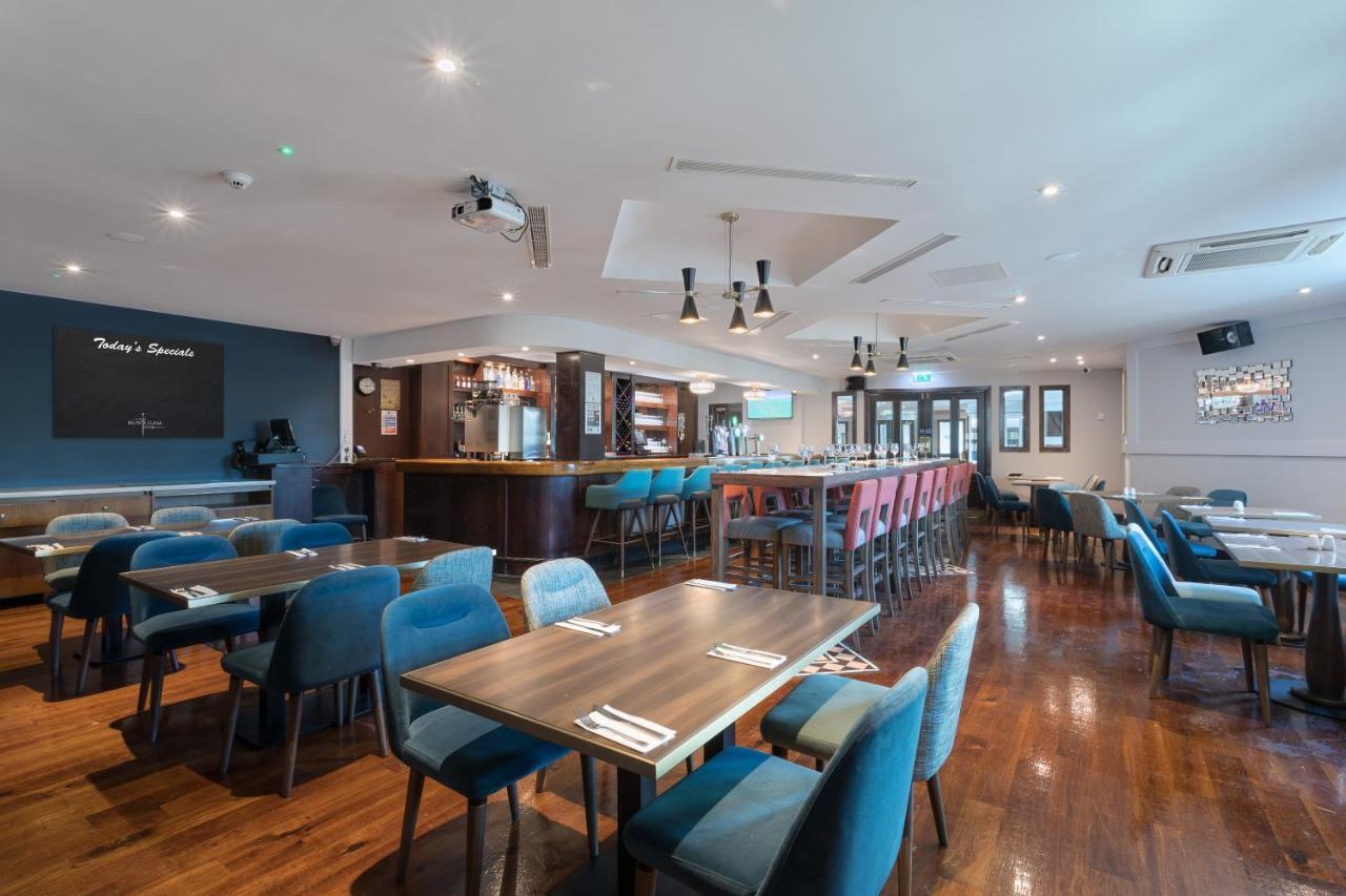 Mcwilliam Park Hotel 클래어모리스 외부 사진